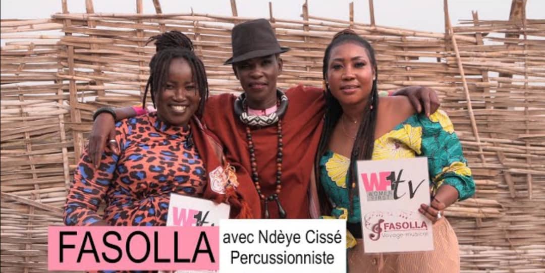 Fasolla avec Ndeye Cissé Percussionniste